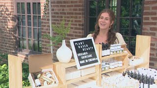 Small market offers crafts and products from small Chicago businesses