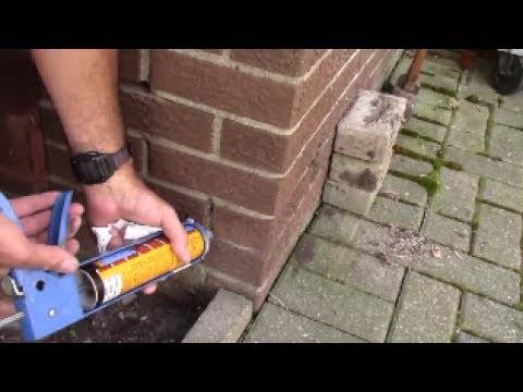 Mortar repair of brick in 1 hour - simple, easy tuckpointing caulk Mortar repair of brick in 1 hour - simple, easy tuckpointing caulk