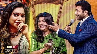 JAYAM RAVI: Mamiyar Marumagan SUPER FUN on Stage! | Sujatha Vijayakumar | Galatta Debut Awards