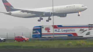 AIRBUS A330 DELTA AIR LINES ATLANTA TO AMSTERDAM LANDING SCHIPHOL AIRPORT N824NW #aviation #viral