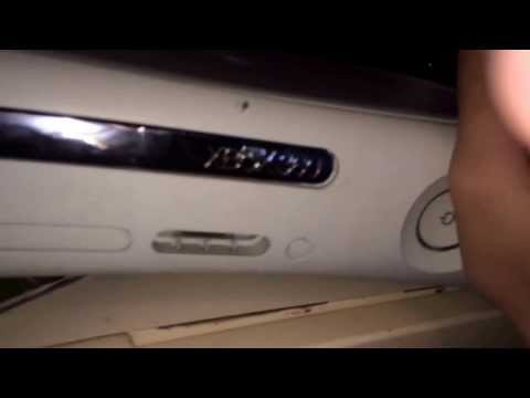 How to force open your Xbox 360 Disk Drive How to force open your Xbox 360 Disk Drive