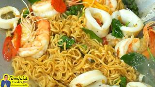 มาม่าผัดฉ่าทะเล เทคนิคเส้นสวย หมึกกุ้งเนื้อเด้งอร่อยไม่เหนียว Spicy stir-fry instant noodle