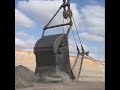 What is a dragline bucket? Dragline bucket size