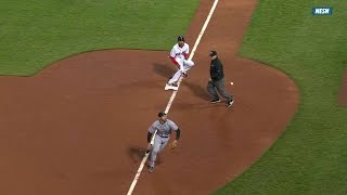 COL@BOS: Betts scores from first on hit, error