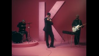 The Kolors - TU CON CHI FAI LAMORE (Official Video - Sanremo 2025)