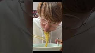 家系ラーメンで昼から酒を飲む30代フリーター独身男＃shorts