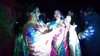 Bride And Her friends And Family Indian Bride Dance 4k Video