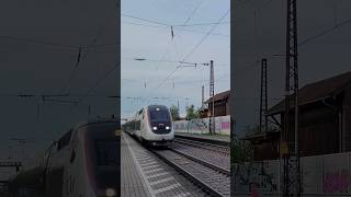 Ein TGV nach Freiburg I. Br. HBF fährt durch den Bahnhof Kenzingen #tiktok #train #db #trainspotter