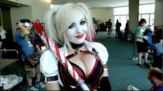 Jessica Nigri sexy Harley Quinn cosplay at Comic-Con 2014 (full interview)