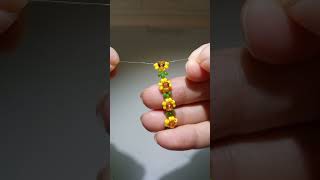Sunflower bracelet tutorial🌻🌻🌻 #diybracelet #diybeadedjewelry #beadedjewelry #howtomakeabeadbracelet