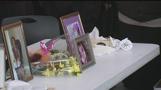 Community comes together to mourn Warren teen