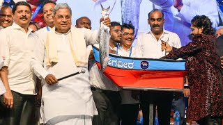 Chief Minister Siddaramaiah at Mogaveera  Samavesh at Palace Grounds, in Bangalore.