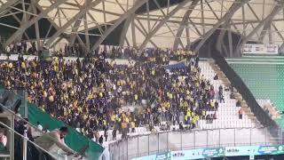 Ankaragücü taraftarları Konyaspor taraftarları ile birlikte bağırıyor