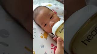 二月龄宝宝👶🏻尝试母乳瓶喂 #BOLOLO微震通乳不堵奶 #母婴好