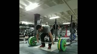 325 lbs power clean (150 kg), 305 lbs power clean x3 (140 kg)