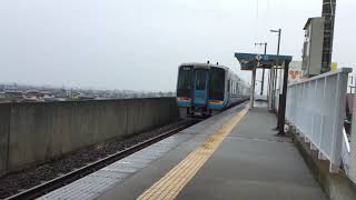 【向井原駅】アンパンマン列車通過！