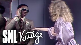 Lauren Hutton Wants Eddie Murphy - SNL