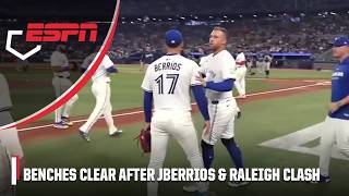 🔥 HEATED EXCHANGE 🔥 Benches clear after Jose Berrios and Cal Raleigh CLASH 👀 | ESPN MLB
