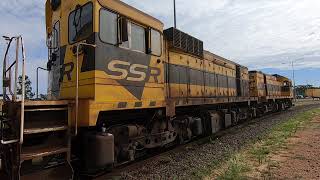 J103 \u0026 J102 shunt to shed SCT Parkes NSW (video-2).  Wed 02nd Dec 2020