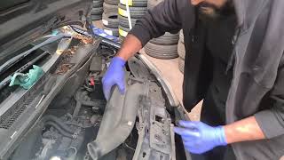 how to replace main dipped bulb on Vauxhall Meriva 2007 Full HD 1080p