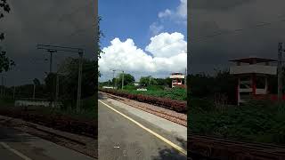 BEAUTIFUL 🥰 WEATHER PALAM RAILWAY STATION ❤️#journeywithrohan #trendingvideo #viralvideo #shorts