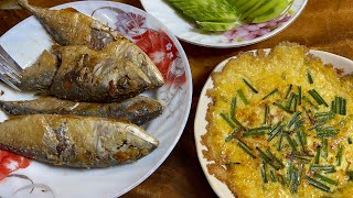 Eat Fish Fried With Chives Egg | ត្រីចៀនពងទាកាឆាយ