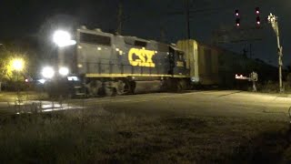 CSX 2652 leads Springdale Switcher SB at Cincinnati, OH