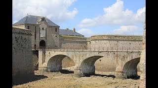 Places to see in ( Lorient - France ) Citadelle de Port Louis