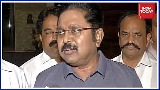 TTV Dinakaran Summoned In EC Bribery Case