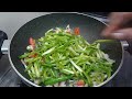 ✔️ ලූණු කොළ කොළ පාටට විනාඩි 5 න් තෙල් දාන හැටි spring onion tempered fry curry recipe lunu kola