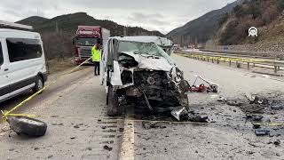 Çorum'da zincirleme trafik kazası: 2 ölü, 5 yaralı!