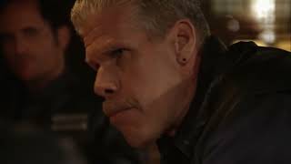 Sons of Anarchy | 1x01 | Club preparing a war against Mayans | 1080p