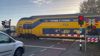 Spoorwegovergang Boxtel // Dutch Railroad Crossing