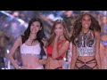 The Struts "In love with a camera" at Victoria's Secret 2018
