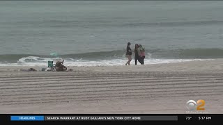 Long Island Political Leaders Want Beaches Open At 100% Capacity