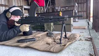 Shooting Bren Gun mk1 1943