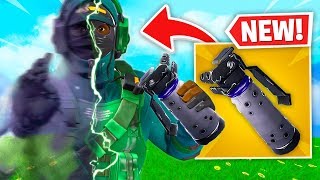 Scaring People with *NEW* Shadow Bombs in Fortnite!