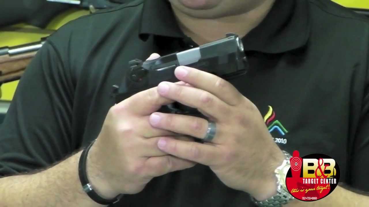 Forma Correcta De Agarrar Un Arma (B & B Target Center) - YouTube