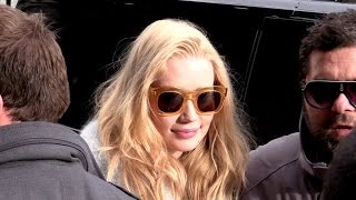 EXCLUSIVE: Iggy Azzalea comes back to her hotel and cheers the fans in Paris