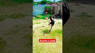 #soccer acerte a bola