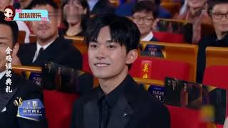 众星宠易烊千玺名场面，他值得呀#TFBOYS#易烊千玺#Jacksonyee