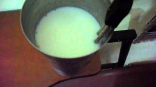 How To Boil Milk Without Burning