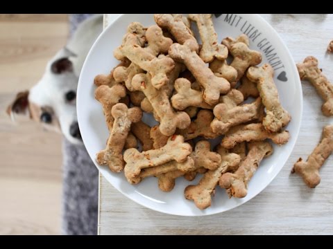 Healthy Dog Treats with Bananas and Carrots Healthy Dog Treats with Bananas and Carrots
