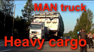 MAN TGX truck Heavy cargo Erikoiskuljetus