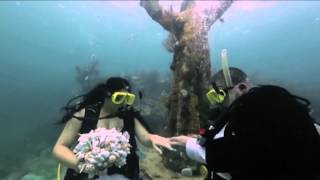 Underwater Wedding Honors Jesus Statue Anniversary