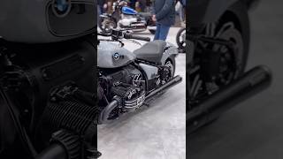 BMW R18 launched #bmw #r18 #bmwr18 #bmwbikes #bmwbike #s1000rr #automobile #grey  #bmwm #classic