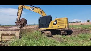 CAT320GC ลุยงานขุดลอกอ่างเก็บน้ำ