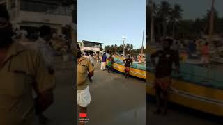 vizhinjam fishing harbour, 🎣വിഴിഞ്ഞത്തെ ചുണ്ടയ്ക്ക ഉള്ള കേര ചൂര