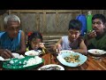 buhay probinsya pag harvest ng kamatis talong okra at pag luluto ng pork sinigang binatang pinoy