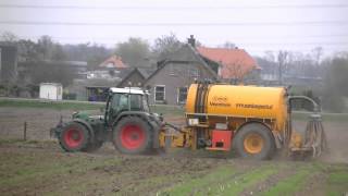 www.jtnfotografie.nl - Marskamp Marle aan het Bouwland bemesten.